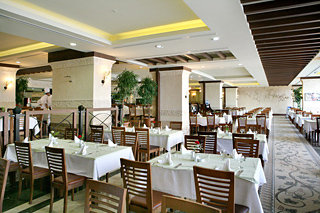 Hotel Dionysos Sport & Spa