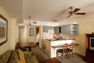 Hotel Disney's Saratoga Springs Resort & Spa Package