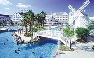Hotel Disney's Yacht Club Resort Package