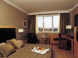 Hotel Divani Caravel
