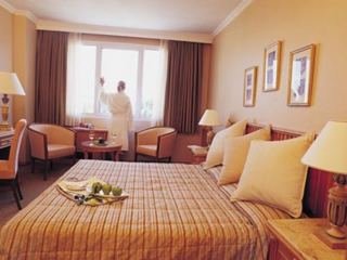 Hotel Divani Caravel