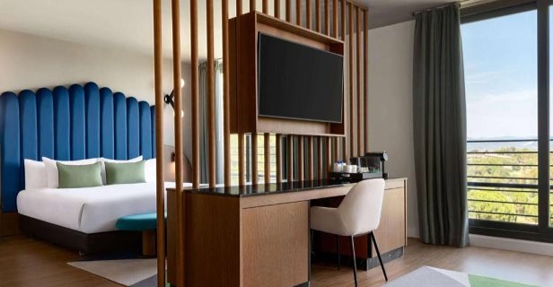 Hotel Dolce By Wyndham Barcelona Resort