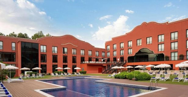 Hotel Dolce By Wyndham Barcelona Resort