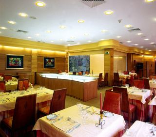Hotel Dom Henrique Downtown