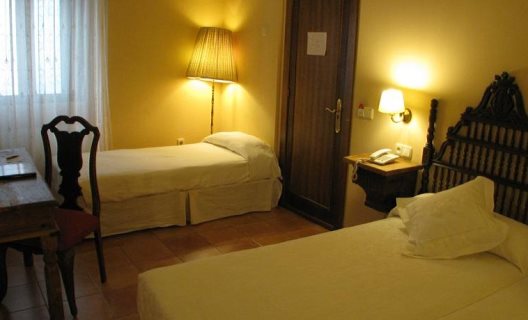 Hotel Don Carlos Cáceres