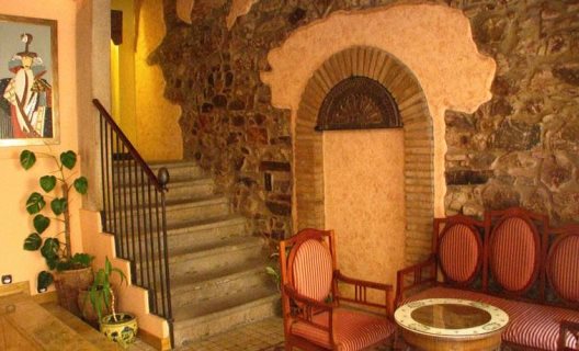 Hotel Don Carlos Cáceres