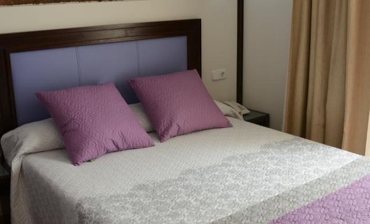 Hotel Doña Lola