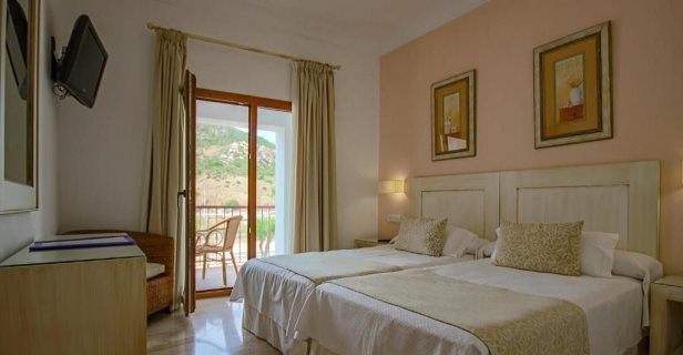 Hotel Doña Lola Zahara