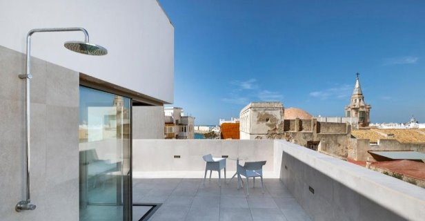Hotel Dormos