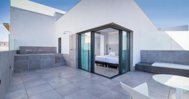 Hotel Dormos