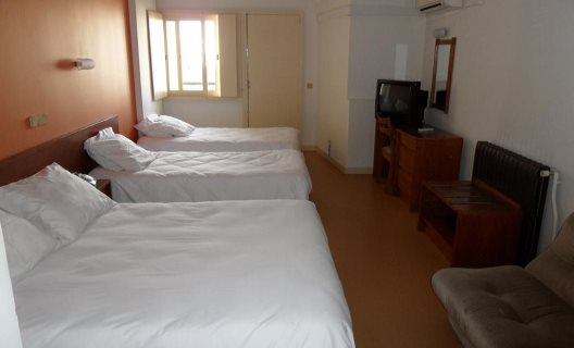Hotel Dos Terceiros