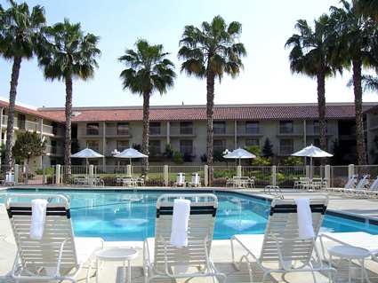 Hotel Doubletree By Hilton Bakersfield