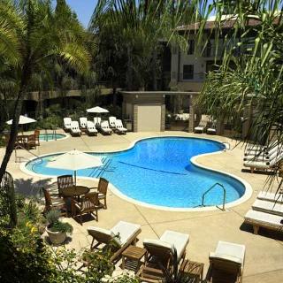 Hotel Doubletree By Hilton Claremont