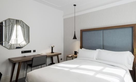 Hotel Doubletree By Hilton Madrid Prado
