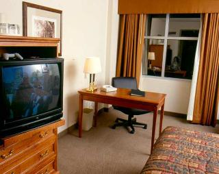 Hotel Doubletree Club By Hilton Dallas Farmers