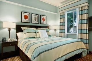 Hotel Doubletree Suites By Hilton Naples