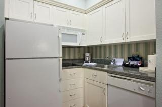 Hotel Doubletree Suites By Hilton Naples
