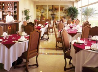 Hotel Doubletree Suites By Hilton Saltillo
