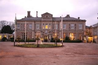 Hotel Down Hall Country House
