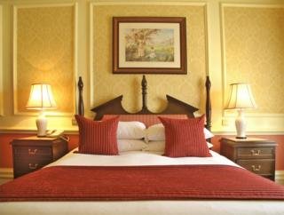 Hotel Down Hall Country House