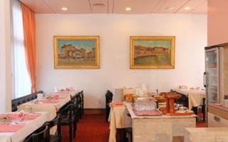 Hotel Drake Longchamp