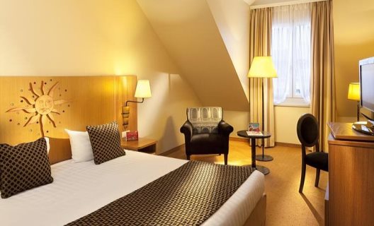 Hotel Dream Castle At Disneyland Paris