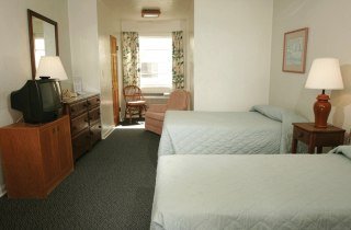 Hotel Driftwood Beach Inn