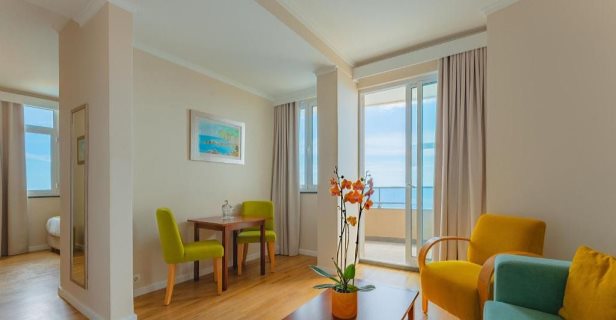 Hotel Duas Torres