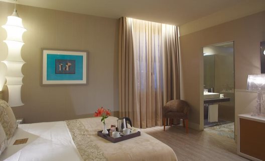 Hotel Duquesa De Cardona