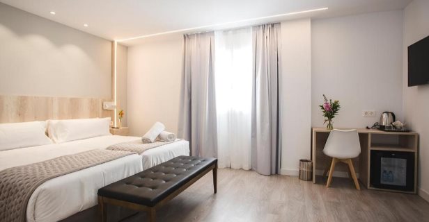 Hotel Dwo Ábaster