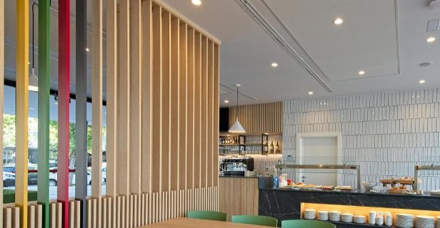 Hotel Dwo Colours Alcalá