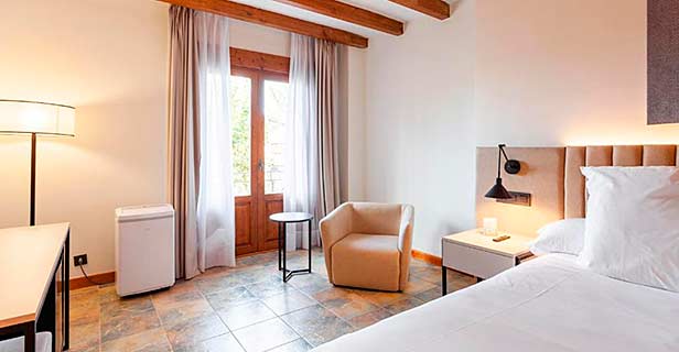 Hotel Dwo Rioja Wine