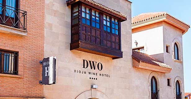 Hotel Dwo Rioja Wine