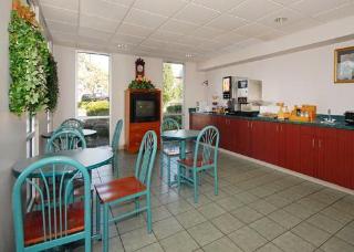 Hotel Econo Lodge
