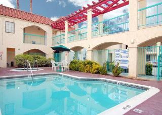 Hotel Econo Lodge
