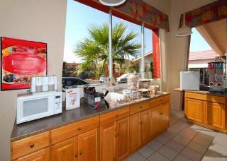 Hotel Econo Lodge
