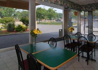 Hotel Econo Lodge