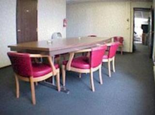 Hotel Econo Lodge Airport