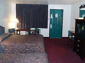 Hotel Econo Lodge Airport