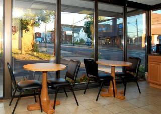 Hotel Econo Lodge Downtown
