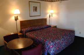 Hotel Econo Lodge East
