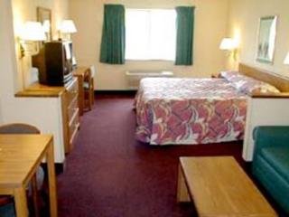 Hotel Econo Lodge East
