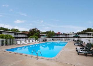 Hotel Econo Lodge Inn & Suites