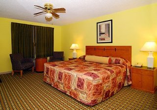 Hotel Econo Lodge Inn & Suites