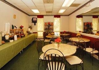 Hotel Econo Lodge Inn & Suites