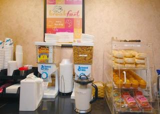 Hotel Econo Lodge Inn & Suites Downtown
