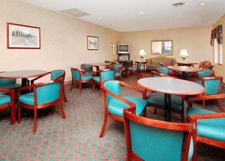 Hotel Econo Lodge Inn & Suites East