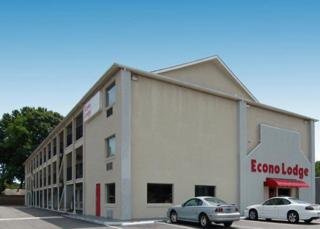 Hotel Econo Lodge Inn & Suites I-64 & Us 13