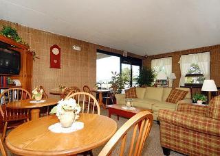 Hotel Econo Lodge Inn & Suites Outlet Village