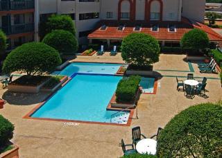 Hotel Econo Lodge  Inn & Suites Six Flags